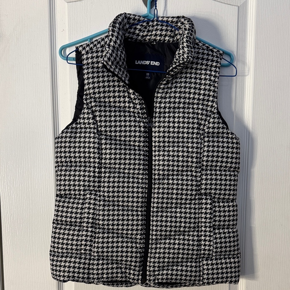 Lands' End Houndstooth Puffer Vest